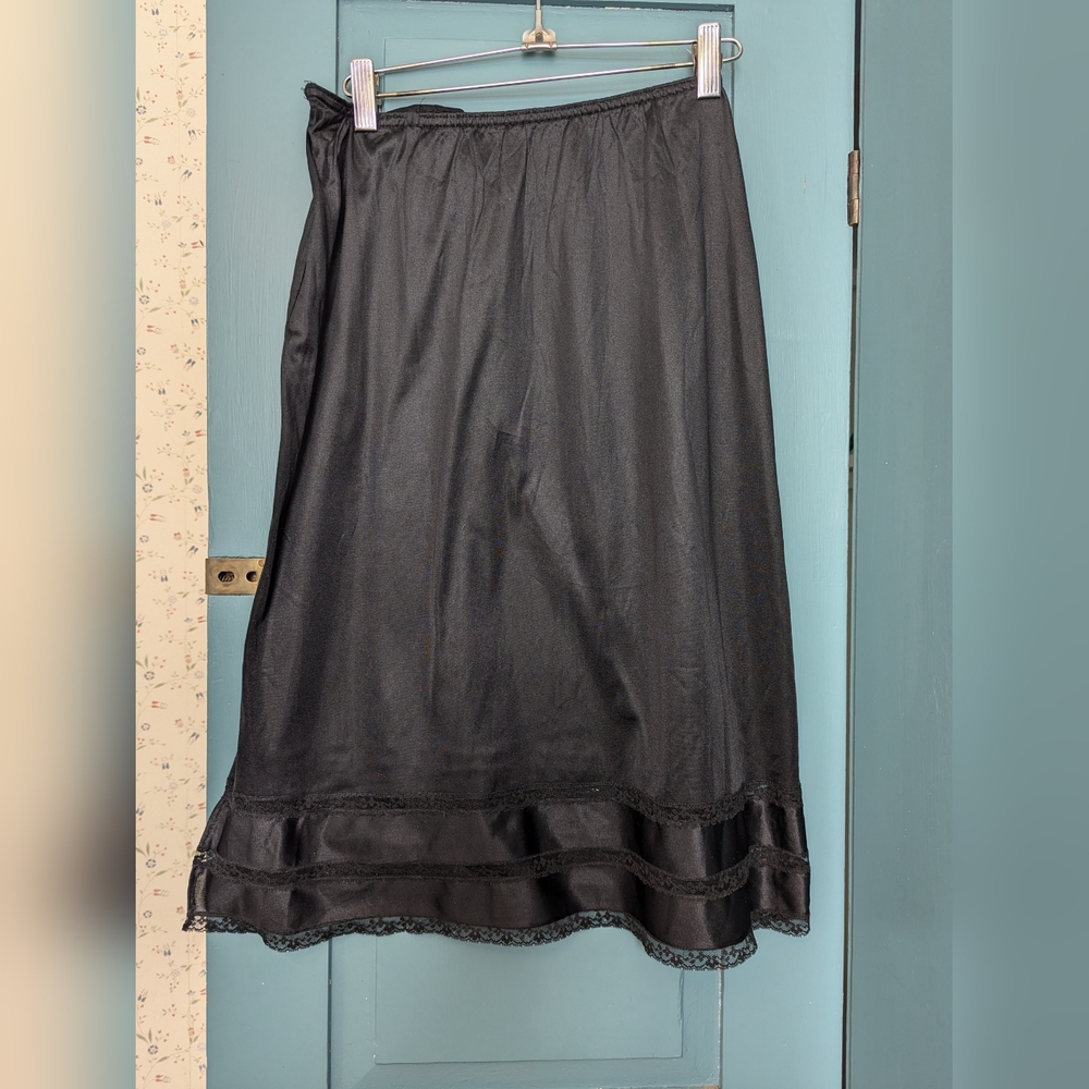 Aristocraft Black Lace Slip Skirt Vintage 1950 Union Made layers Date Night Sexy